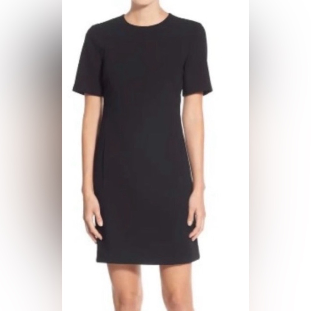 Eliza J Seamed Crepe Shift Dress in Black. Size 8